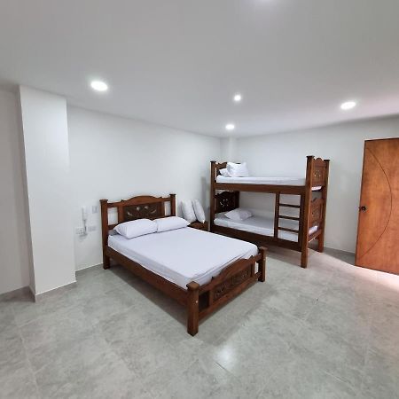 Hotel Antonella Plaza Pinchote Eksteriør bilde