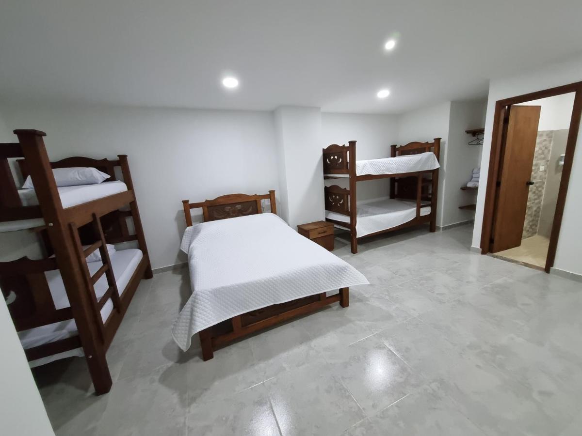 Hotel Antonella Plaza Pinchote Eksteriør bilde